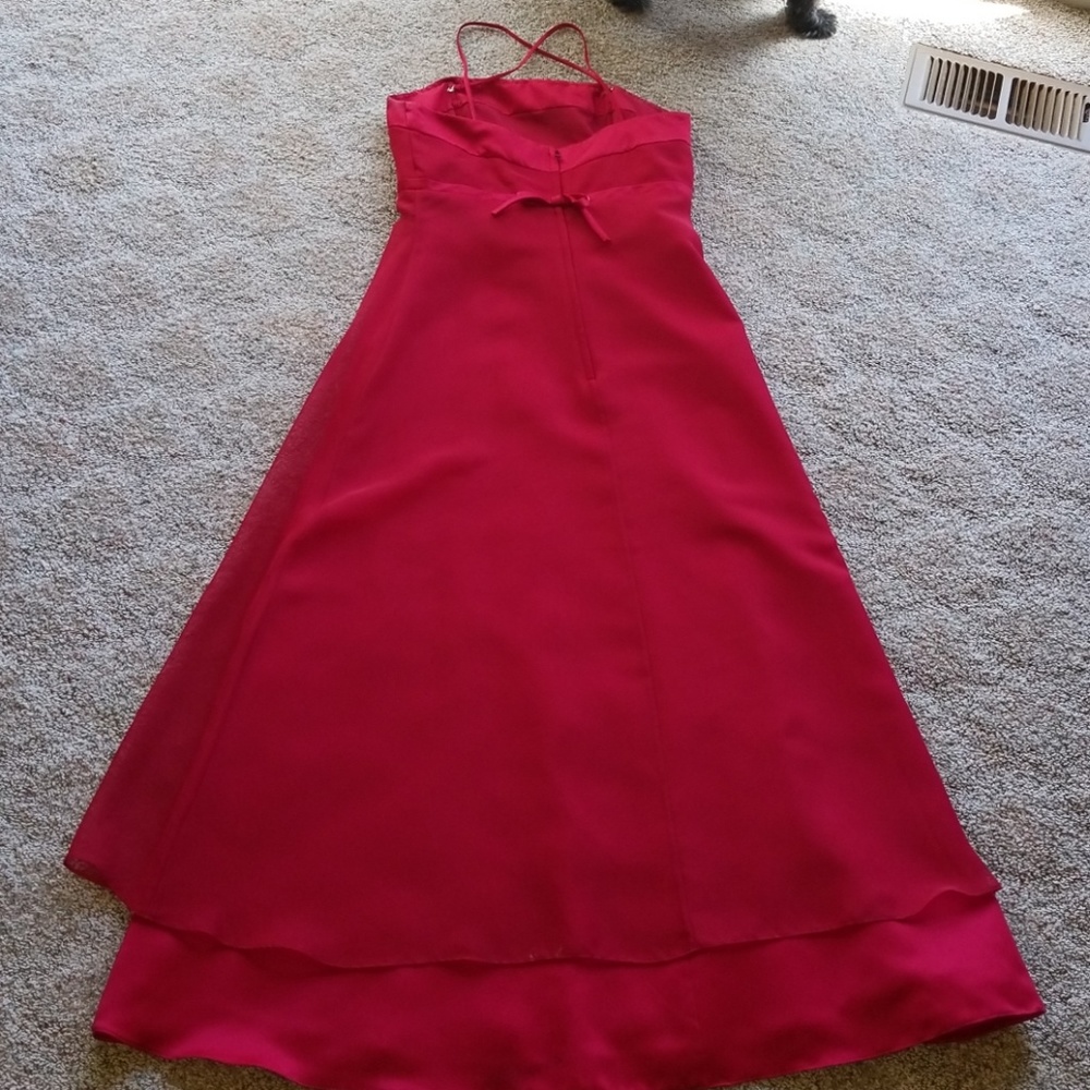 Beautiful Prom! RED DRESS - Picture 4 of 8